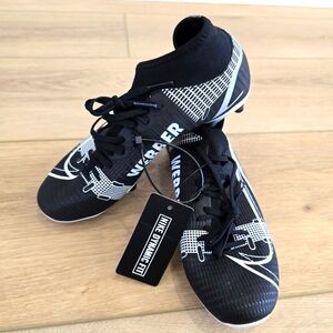 Nike Dynamic Fit Cleats Size 5 Mercurial Webber Black White Shoes Soccer